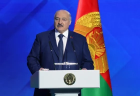 Лукашенко возмущён взаимодействием с Казахстаном в части авиасообщения