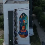 В День строителя в ЗКО появился новый мурал о рабочих профессиях