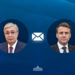 Токаев отправил Макрону сообщение по особому случаю