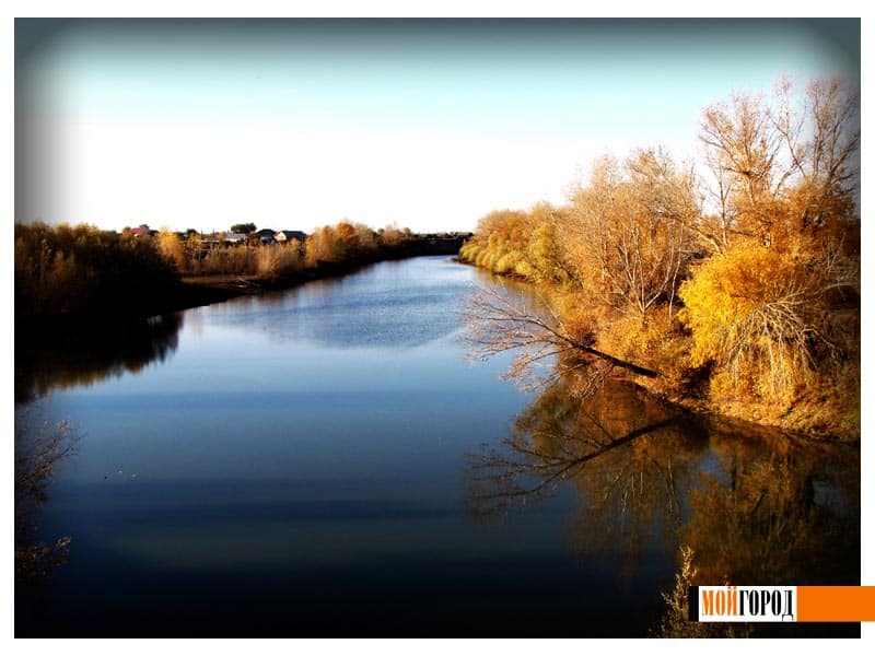 Авто столкнулось с поездом в Актюбинской области