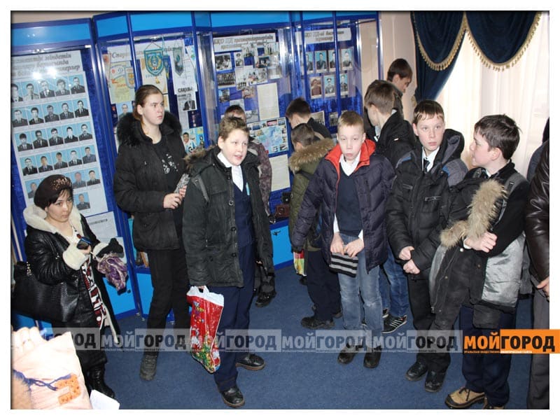 Новый рекорд Казахстана: военный два часа поднимал барана