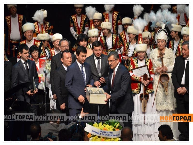 300 тысяч тенге не хватает мальчику из многодетной семьи Уральска на лечение за границей