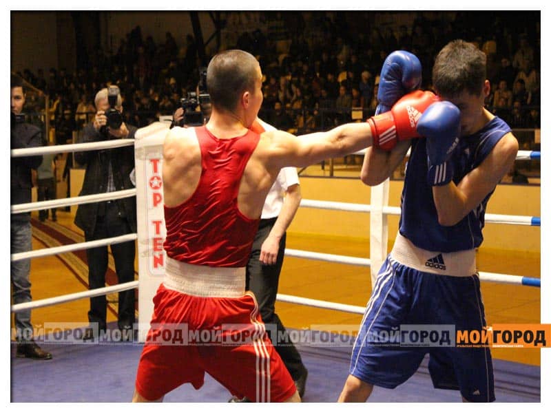 Житель ЗКО нанес множественные ножевые ранения бывшей жене