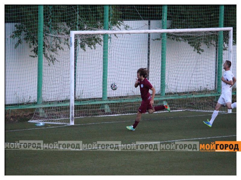 В Атырау мальчик залил в бак трактора шубат