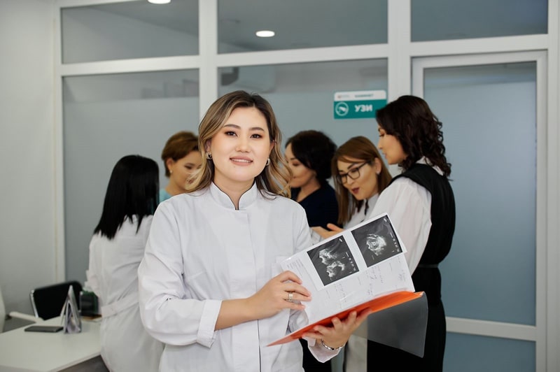 Обрести счастье материнства реально с Экомед Жайык