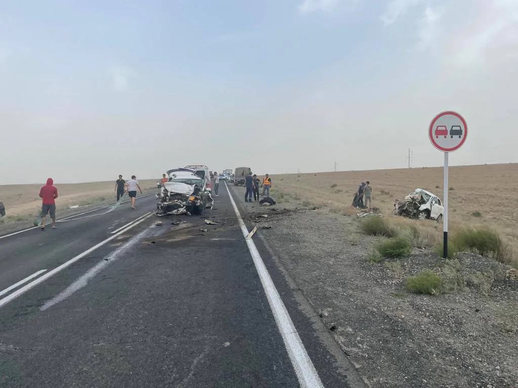 Семь человек погибли в ДТП в Атырауской области
