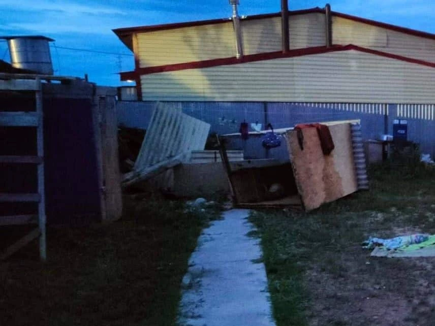 Двухлетняя девочка утонула в уличном туалете в Уральске