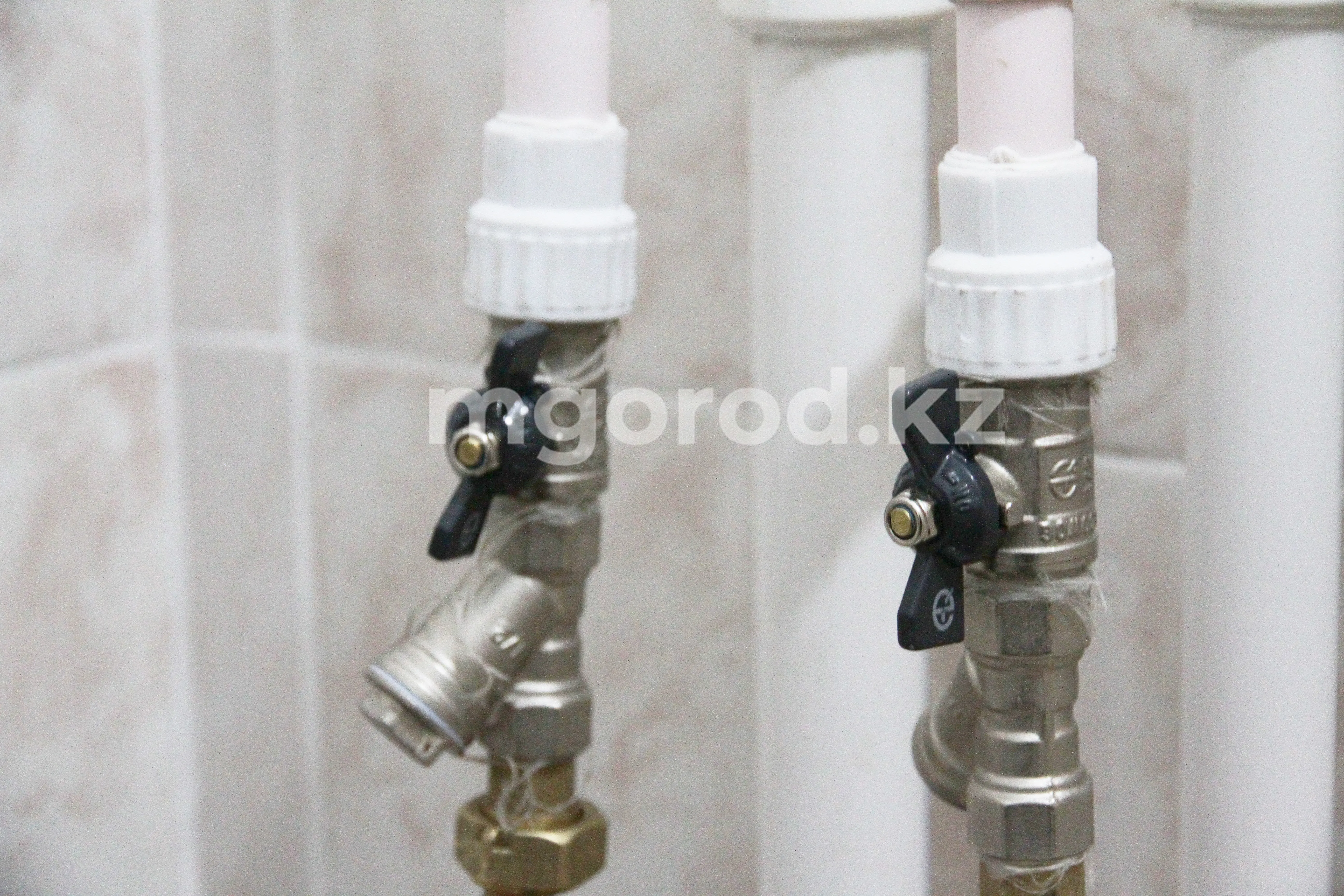 Горячую воду на две недели отключат в Алатауском районе Алматы