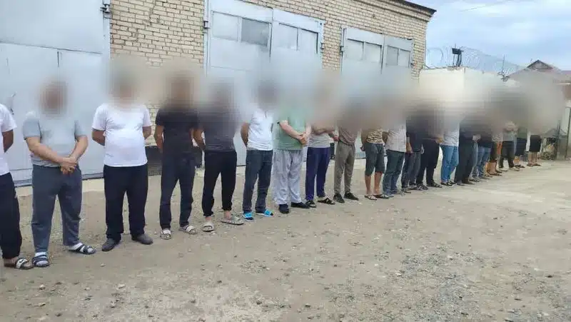 27 иностранцев без документов доставили в приёмник-распределитель Уральска