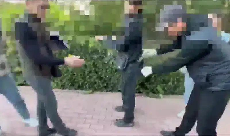 В Уральске школьник закладывал синтетические наркотики