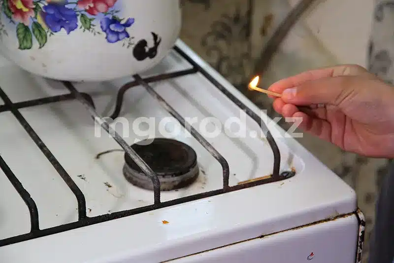 На дачах Уральска начали восстанавливать газоснабжение