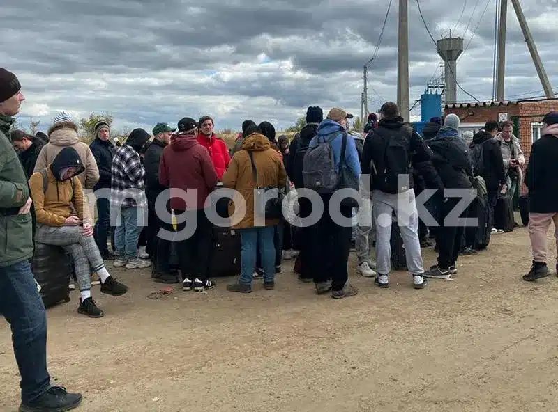 Годовщина мобилизации в России: что происходит на границе и ждут ли россияне нового призыва