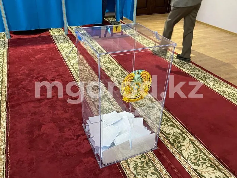 9 кандидатов подали заявки на выборы акима районов ЗКО