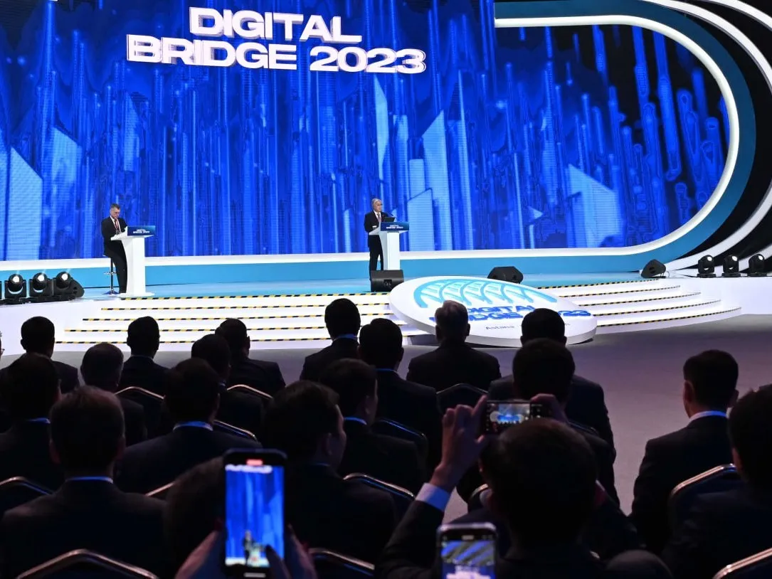 Необходимость регулирования искусственного интеллекта отметил Токаев