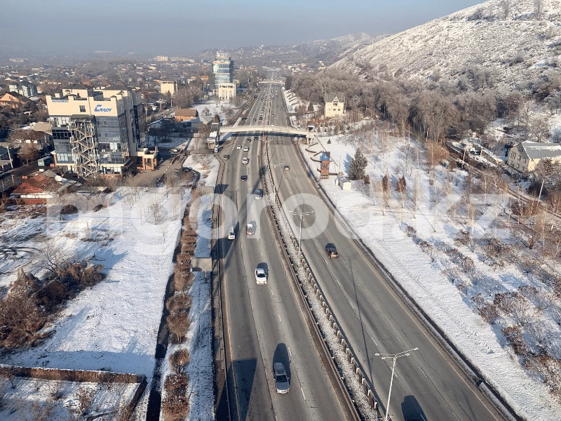 В Алматы ежедневно «въезжает» пять ЗКО