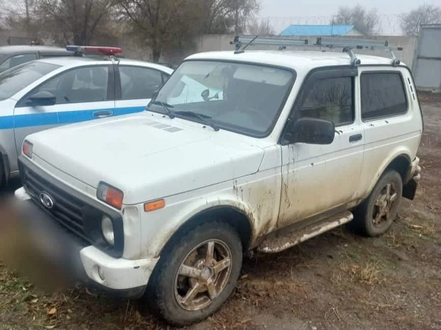 В ЗКО мужчина угнал авто, чтобы добраться до соседнего села