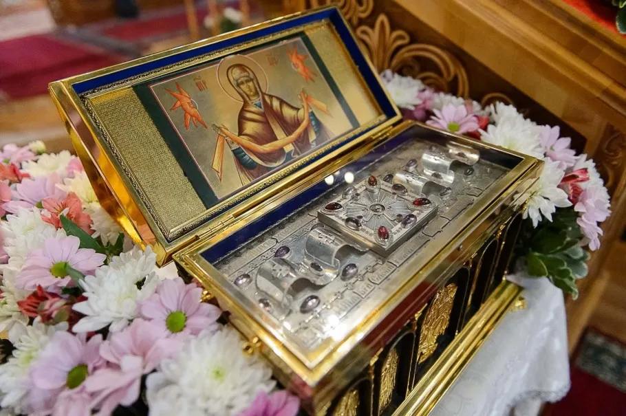 В Уральск прибудет ковчег с частью пояса Богородицы