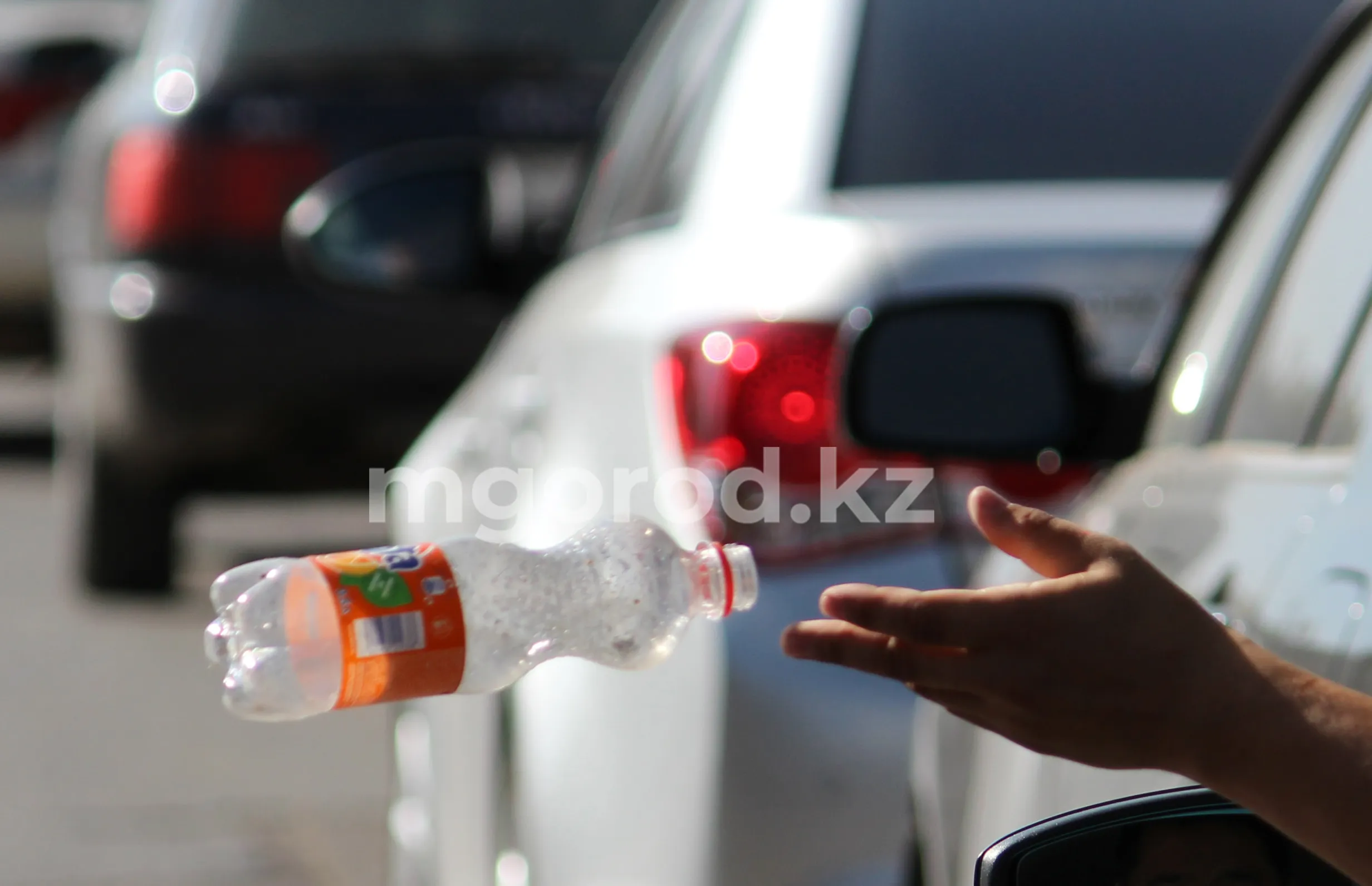 Любителей мусорить штрафуют в Уральске