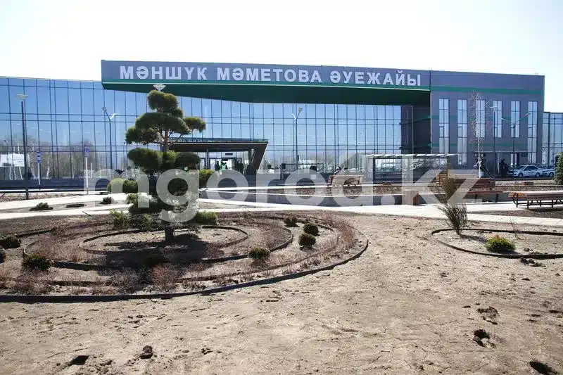 В аэропорту Уральска используют старую российскую технику — депутат