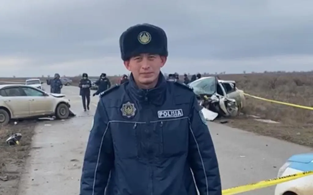 Пассажир погиб после столкновения двух авто на трассе Атырау — Уральск