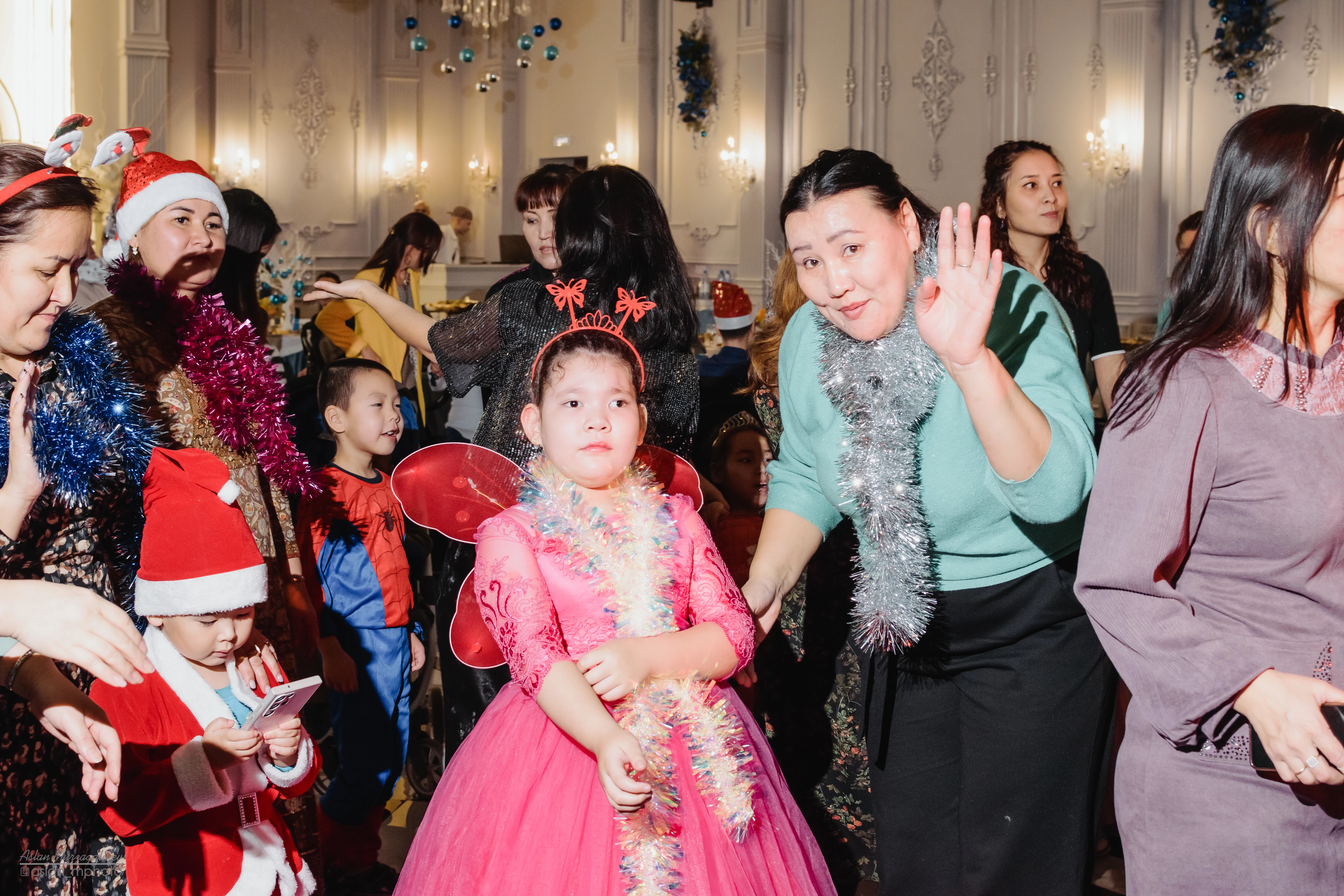 Волшебный Новый Год для особенных детей прошёл в Уральске