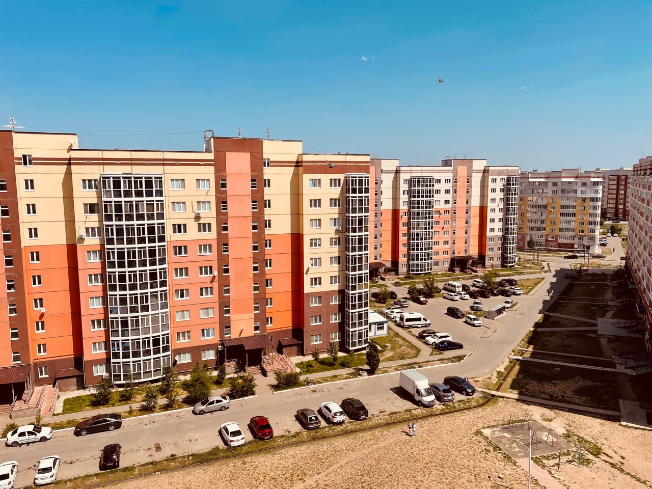 Сколько жителей ЗКО состоят в очереди на жилье