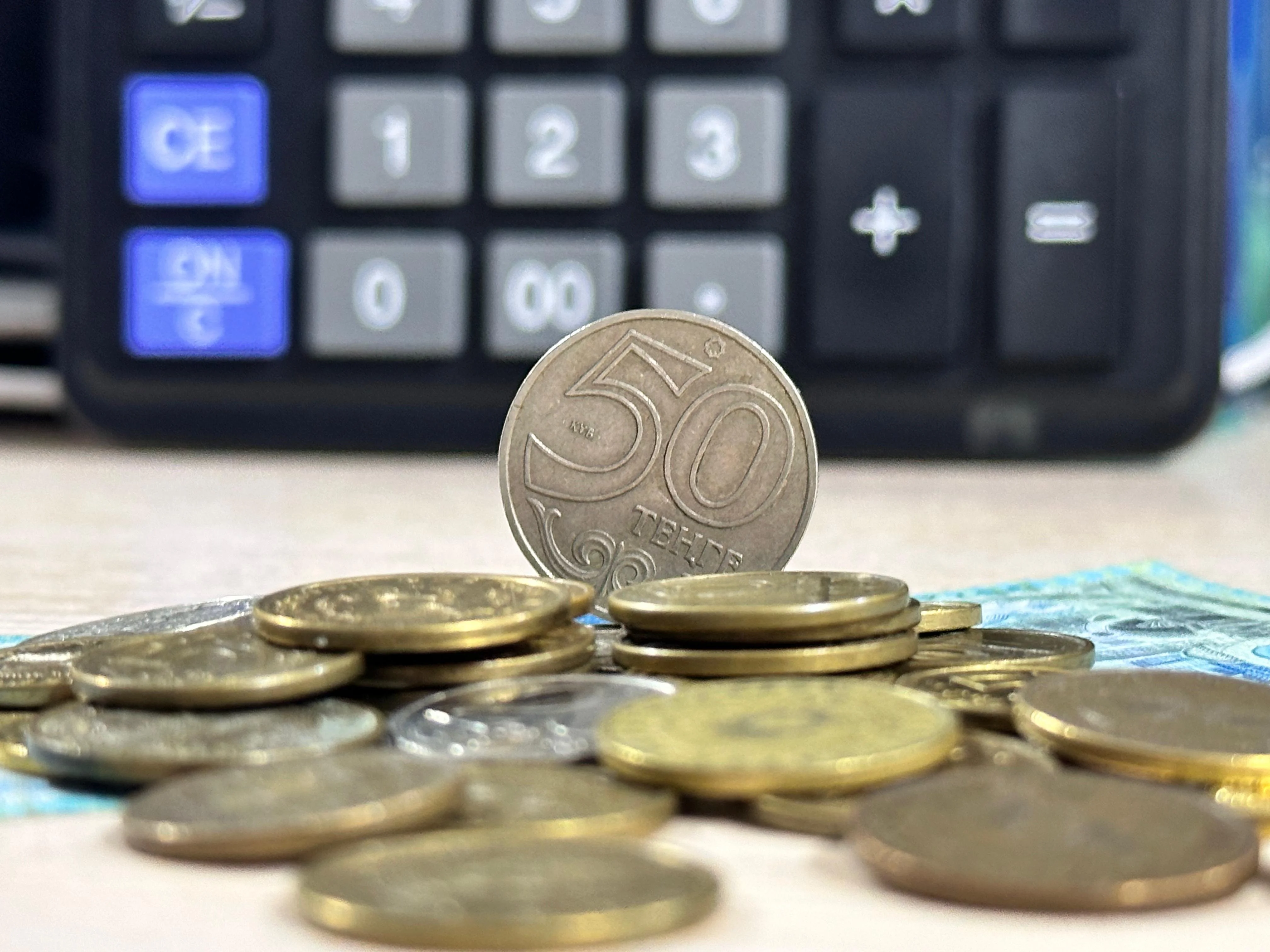 Казахстанцам посоветовали планировать размер своей будущей пенсии с молодости