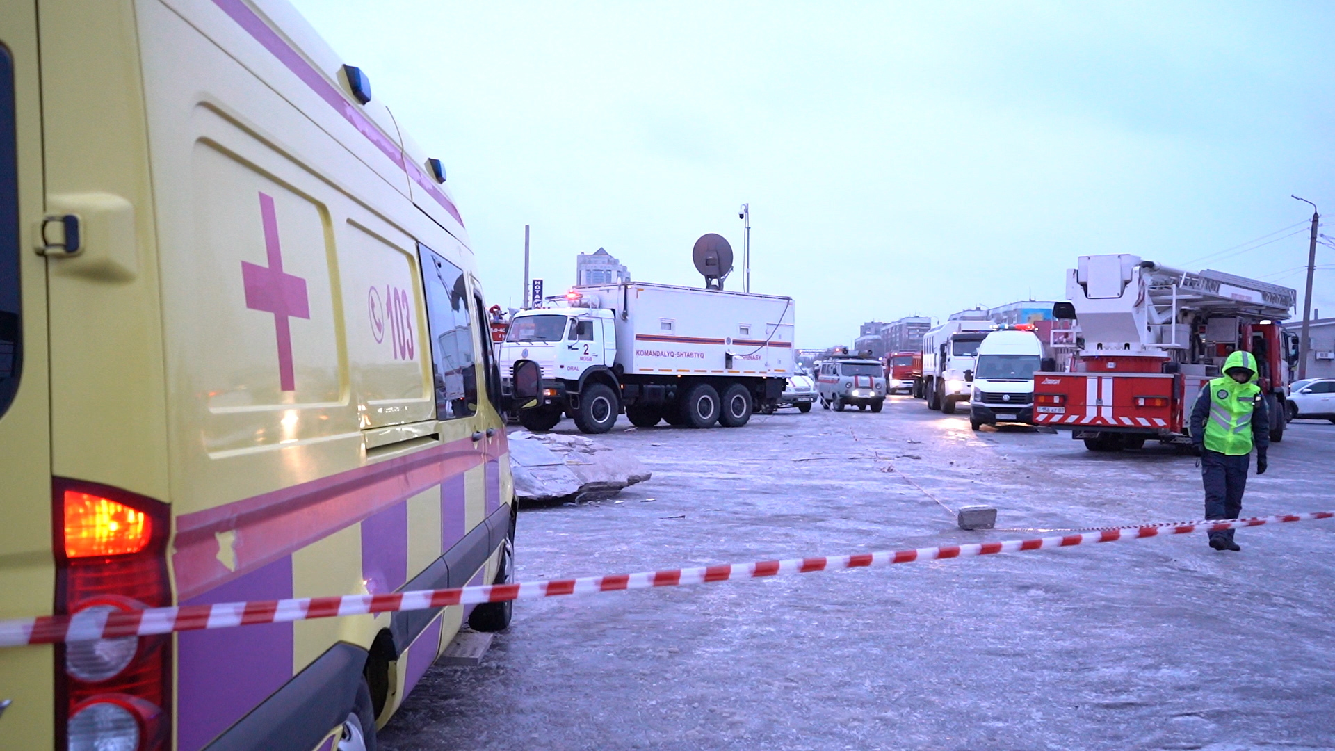 Взрыв в кафе Уральска: состояние пострадавших стабильно тяжелое