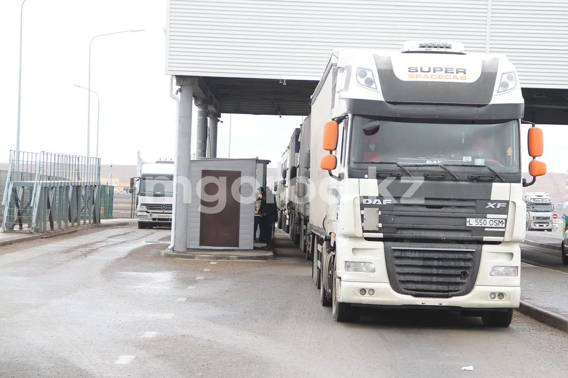 На казахстанско-российской границе в ЗКО могут возникнуть заторы