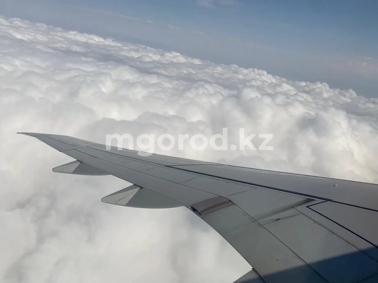 В аэропорту Уральска вновь задерживаются рейсы из-за ветра