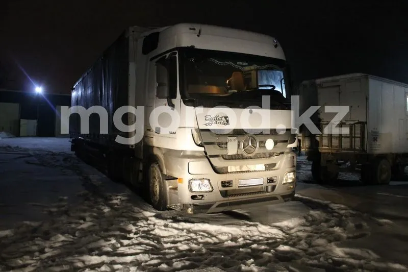 В ЗКО ограничат движение большегрузов