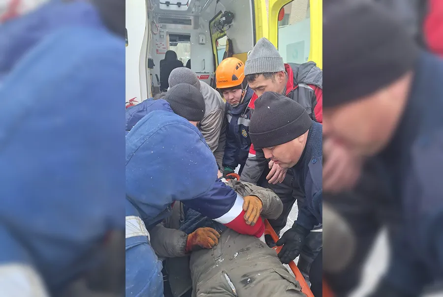 В Актобе рабочий упал в шахту лифта
