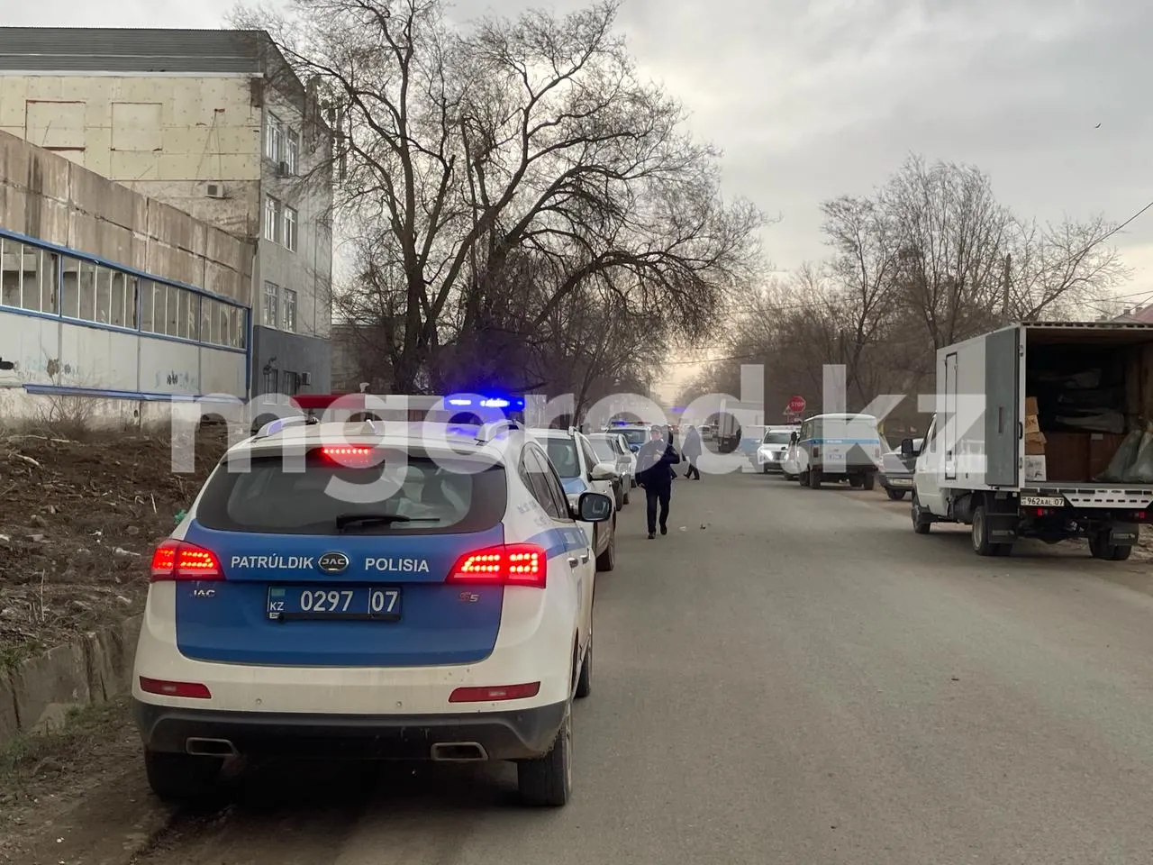 Труп мужчины обнаружили в центре Уральска