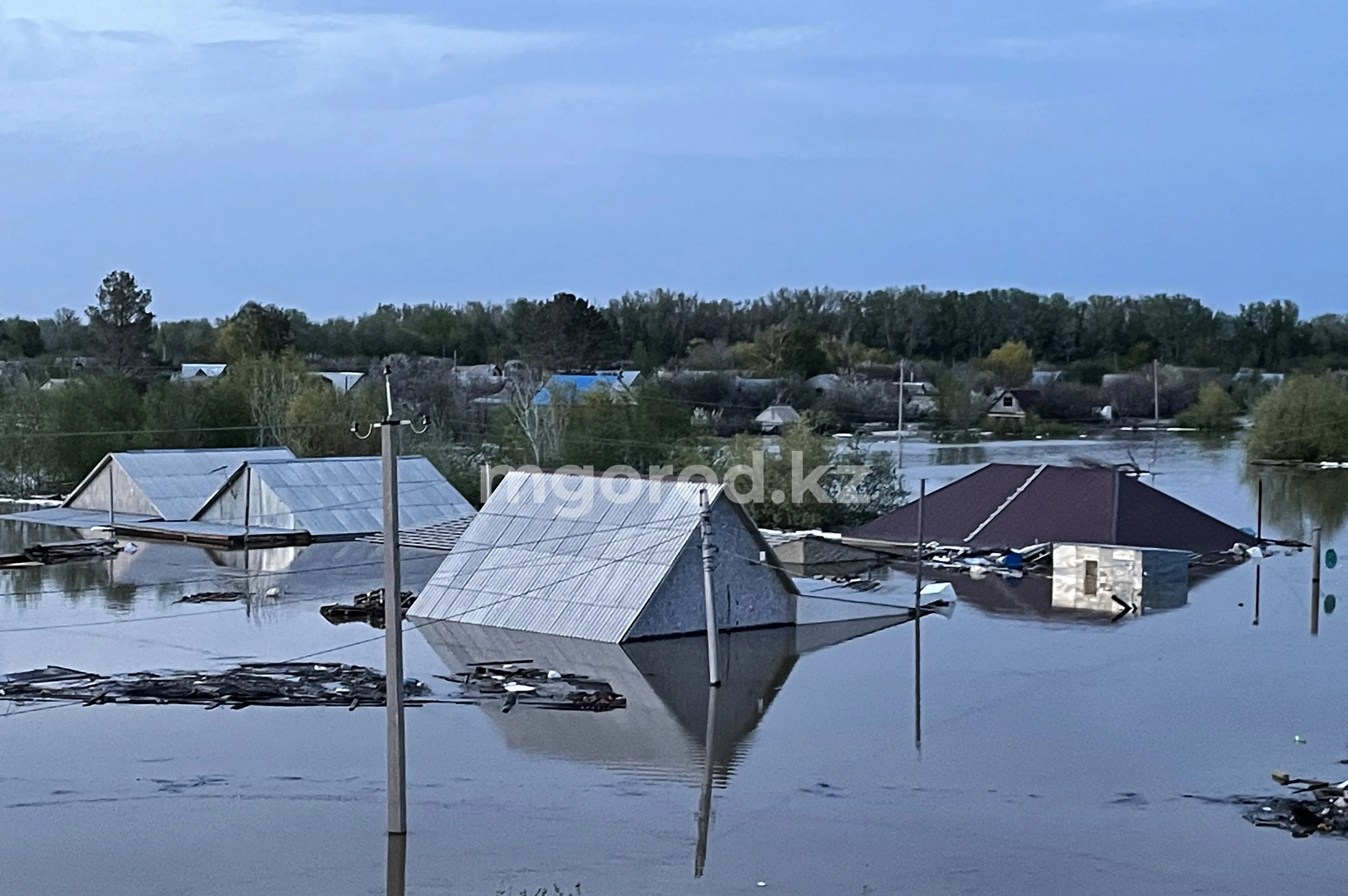 Акимат Уральска объяснил отказ в предоставлении жилья дачникам, пострадавшим от паводка