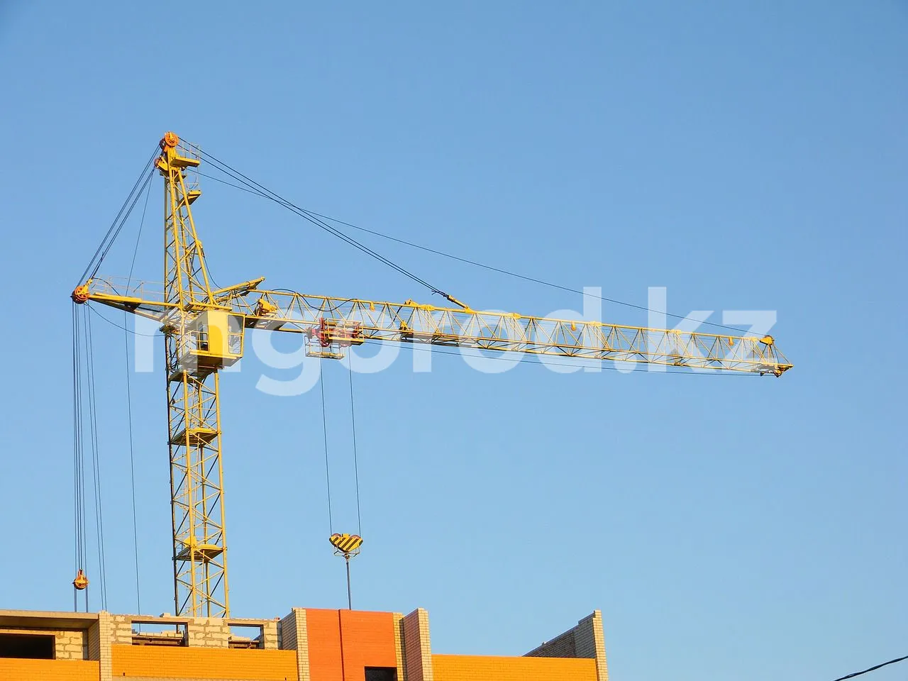 Качественно и быстро построить дома для пострадавших от паводков поручил аким ЗКО