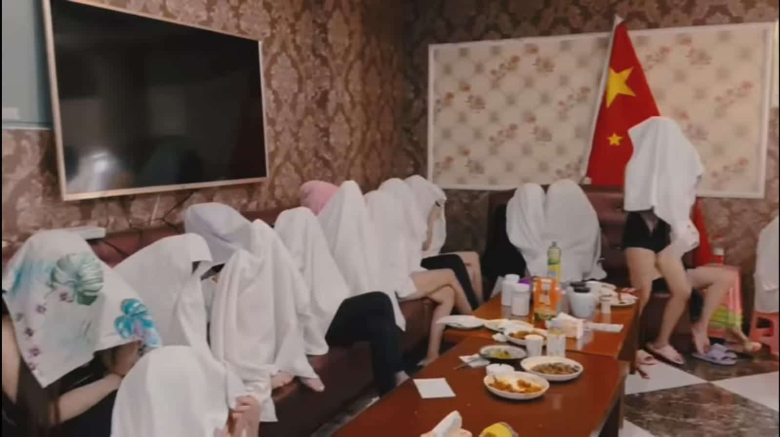 В Казахстане организация сексуальных услуг через интернет стала уголовно наказуемой