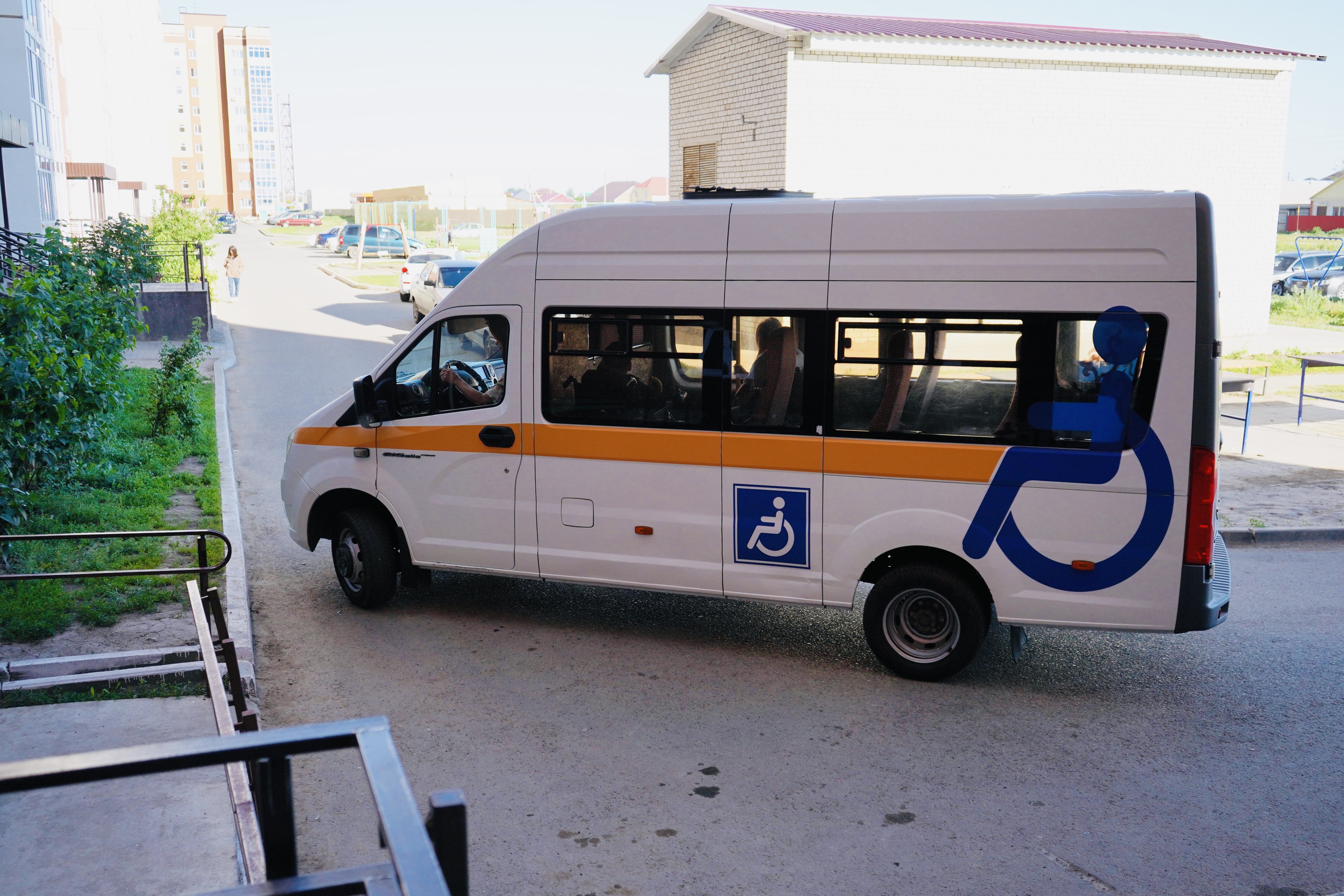 ОО &quot;Белый Парус&quot;: Доступные и безопасные перевозки для людей с ограниченными возможностями