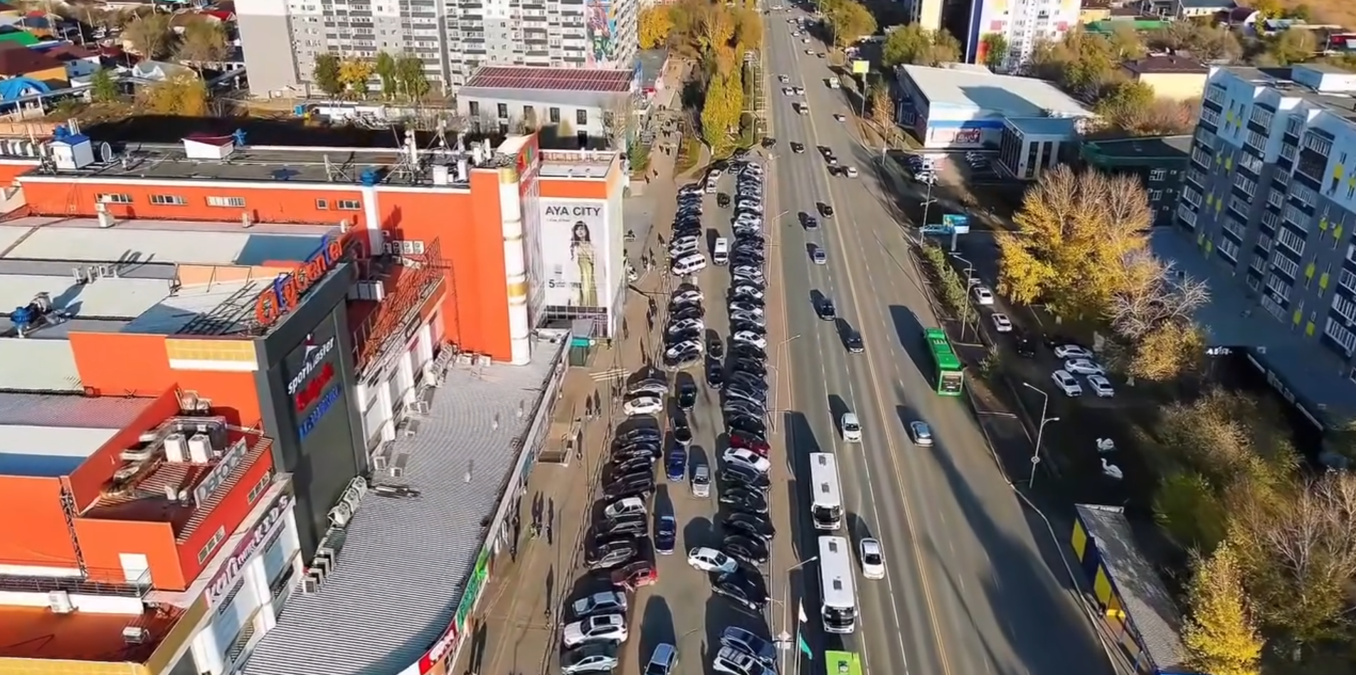 Курение, плевки и мелкое хулиганство: дроны следят за порядком в Уральске