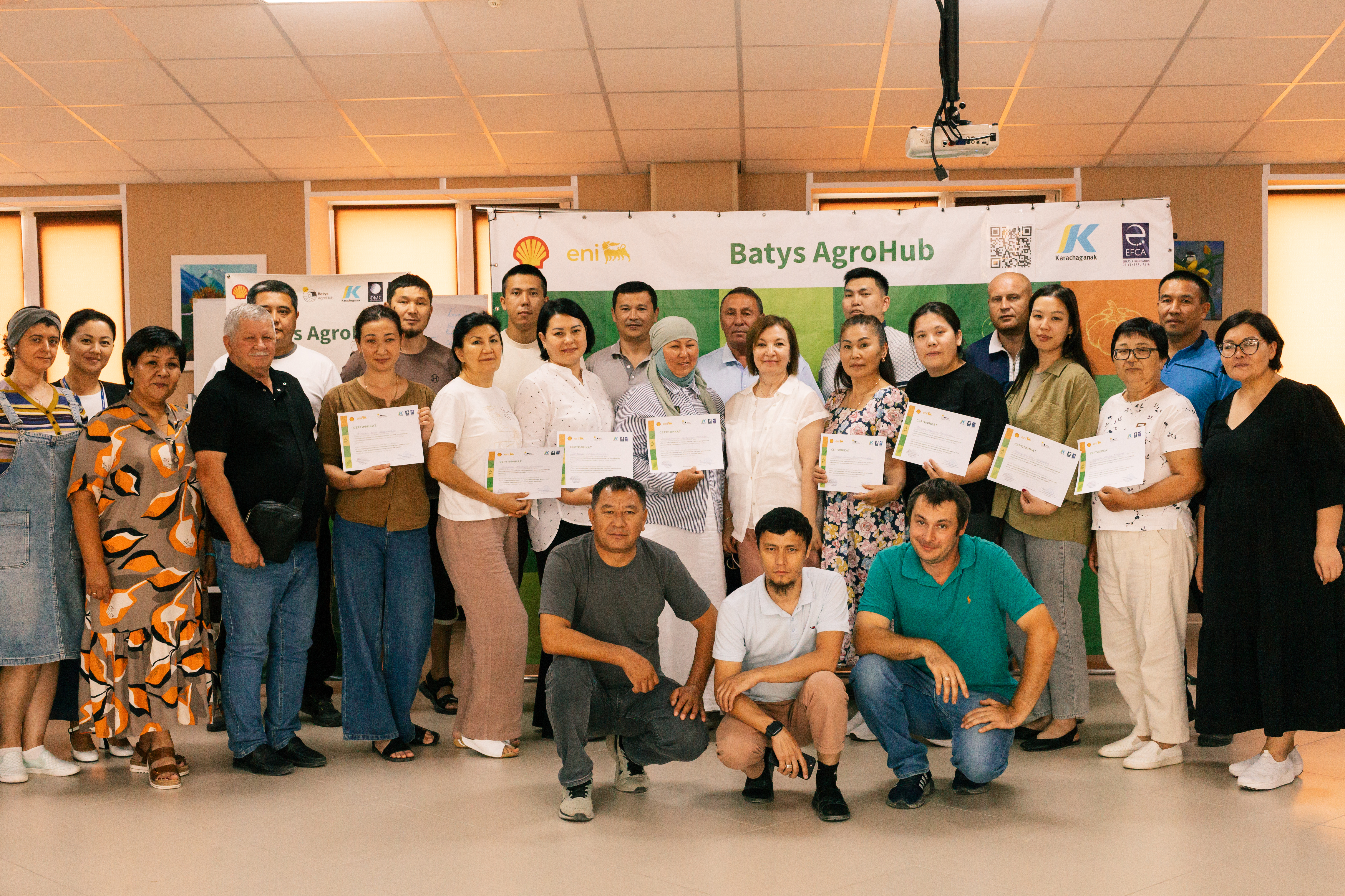 Тепличное хозяйство в Бурлинском районе набирает обороты: 15 жителей стали участниками проекта «Batys AgroHub»