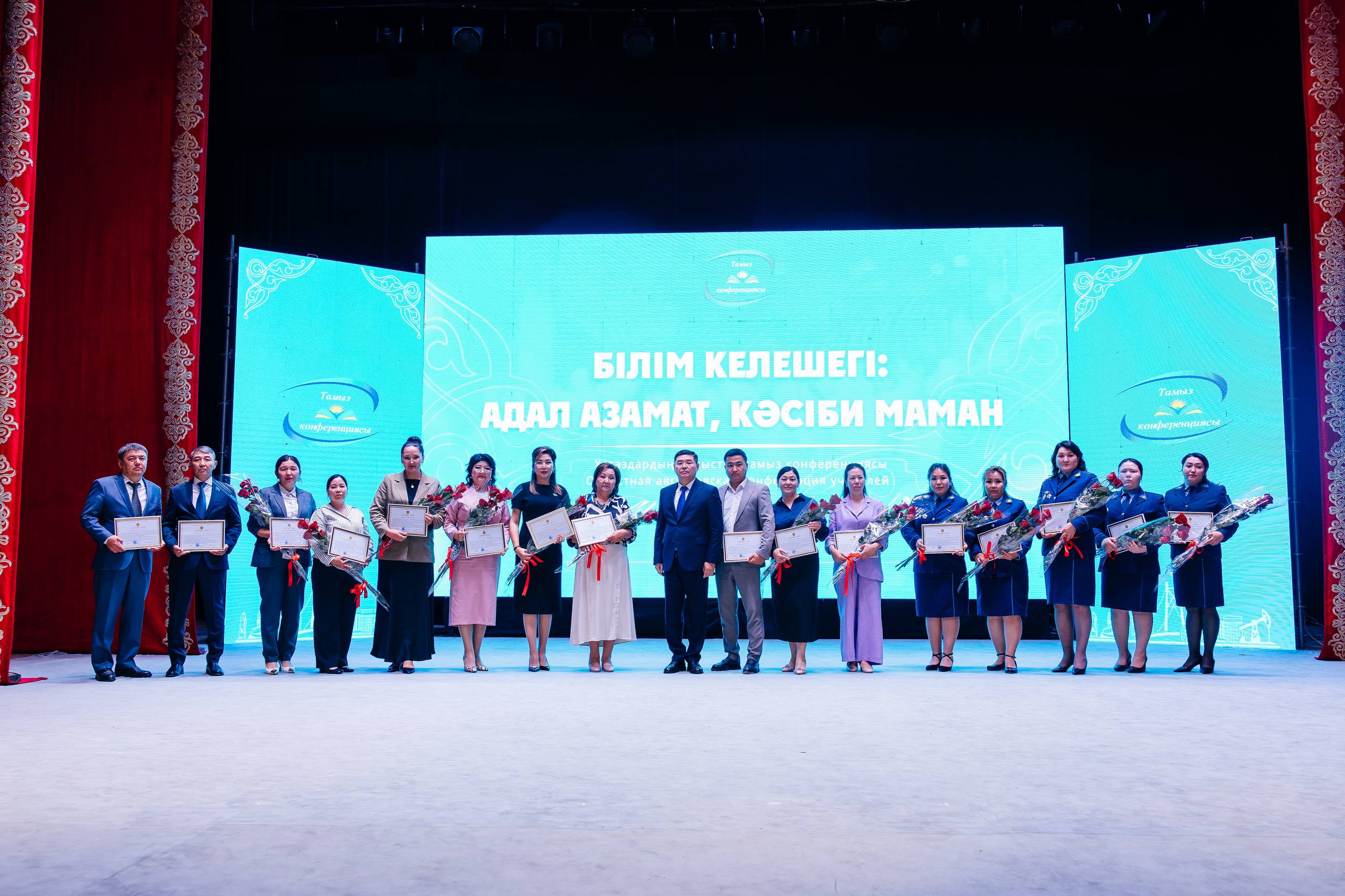 Атырауда мұғалімдерге 81 қызметтік баспана беру мәселесі қарастырылмақ