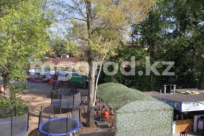 Дачники Уральска просят президента запретить строительство аквапарка