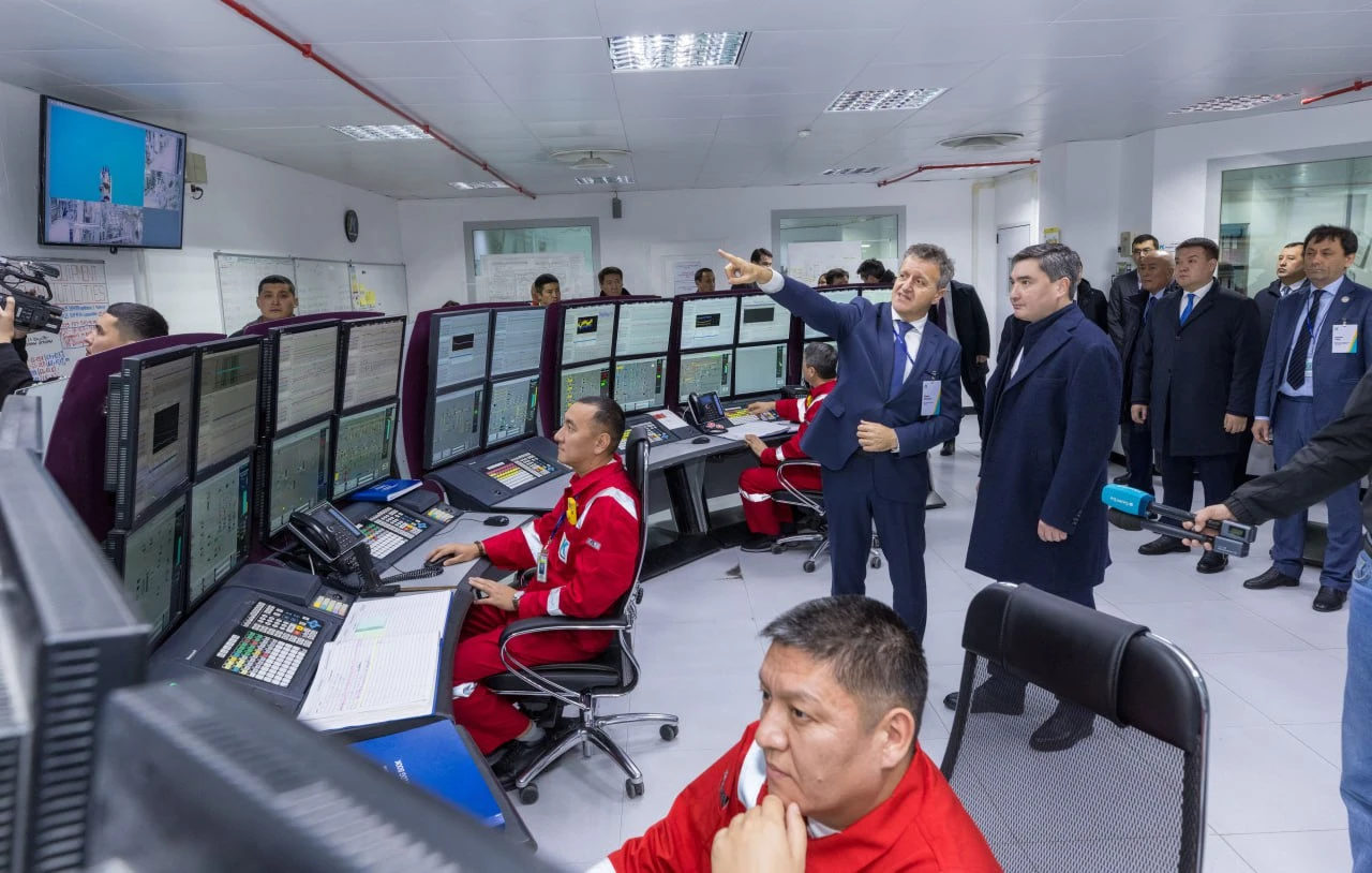 Премьер-министр побывал в Бурлинском районе