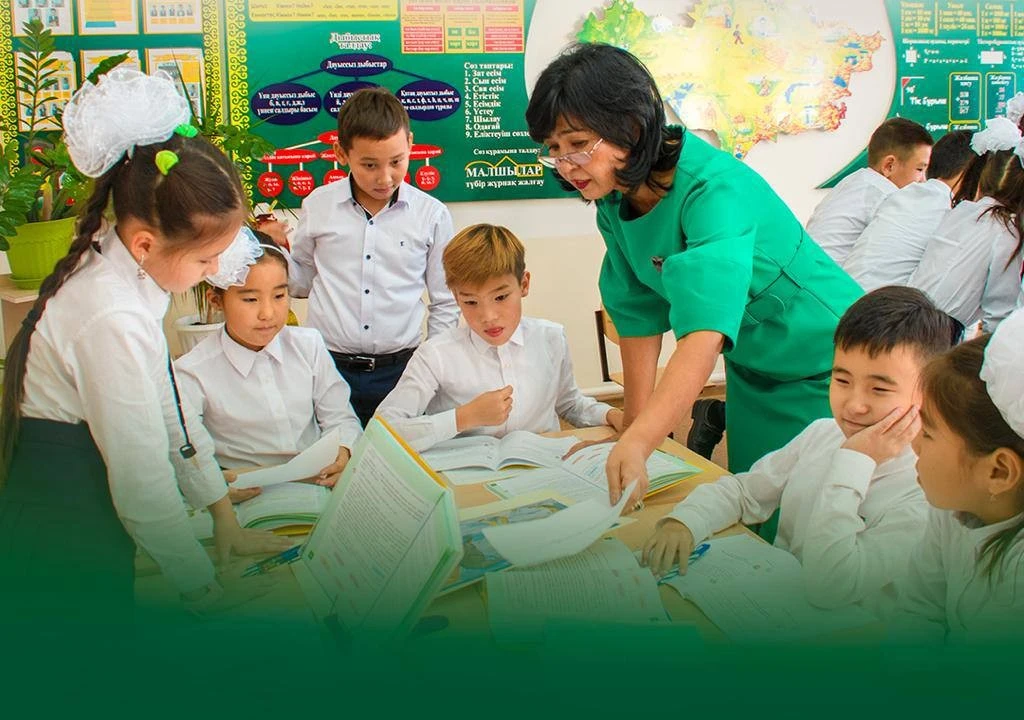 Минпросвещения подготовило план мероприятий для осенних каникул школьников