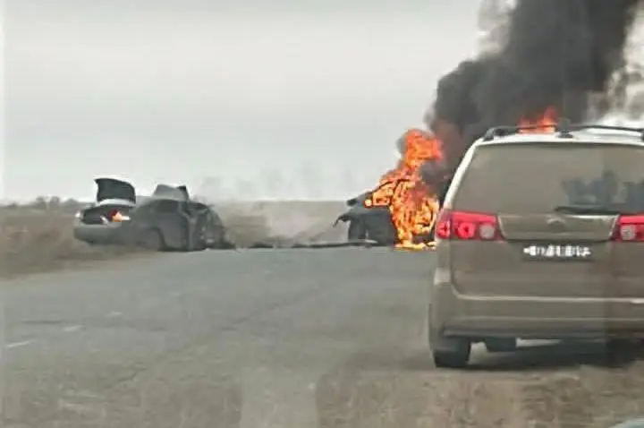 8 человек погибли в жуткой аварии на трассе ЗКО