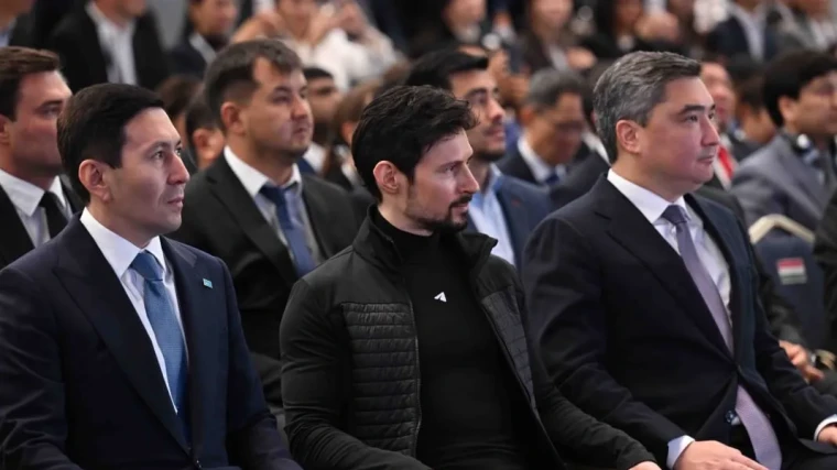 Павел Дуров Луврдан ұрланған заттарды сатып алатынын мәлімдеді