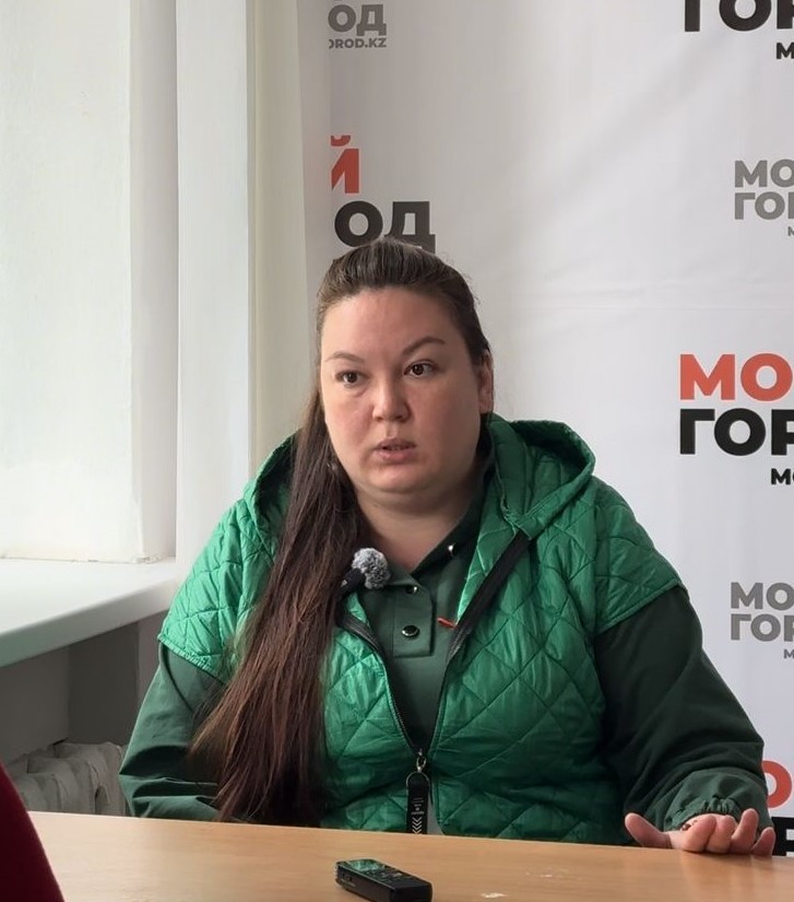 «Не давали выйти со двора»: полицейские ответили на обвинения жительницы Уральска