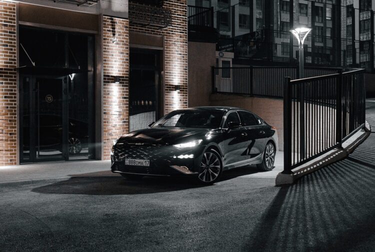 Продажи Kia в Казахстане продолжают расти: более 2200 автомобилей реализовано в апреле