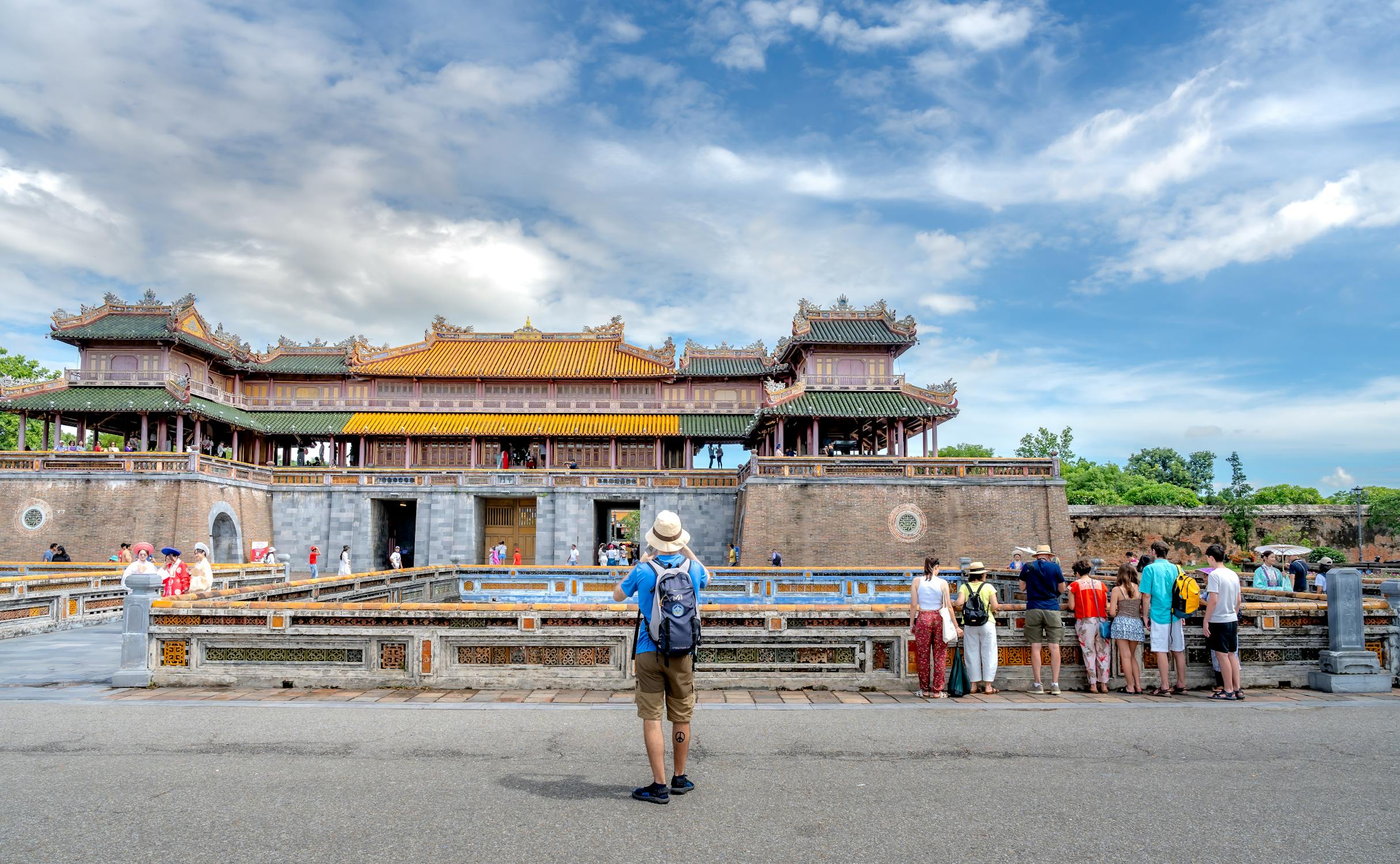 Мошенница продавала несуществующие авиабилеты во Вьетнам