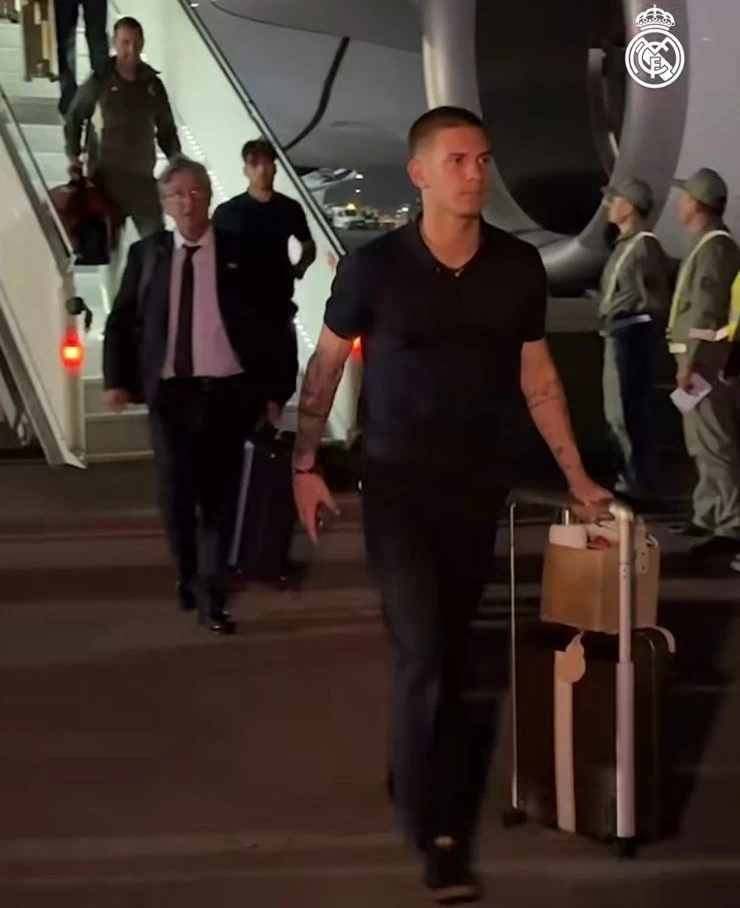 Футболисты «Реала» прибыли в Алматы