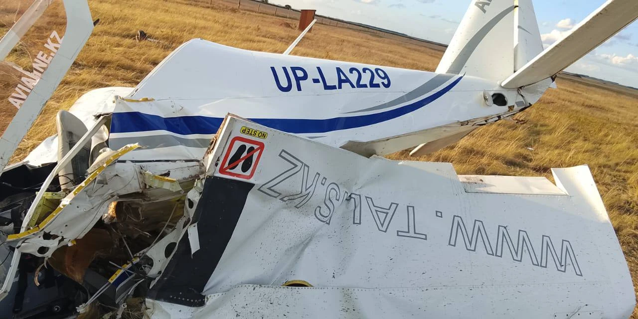 Купила полет себе в подарок: подробности крушения частного самолета в Казахстане